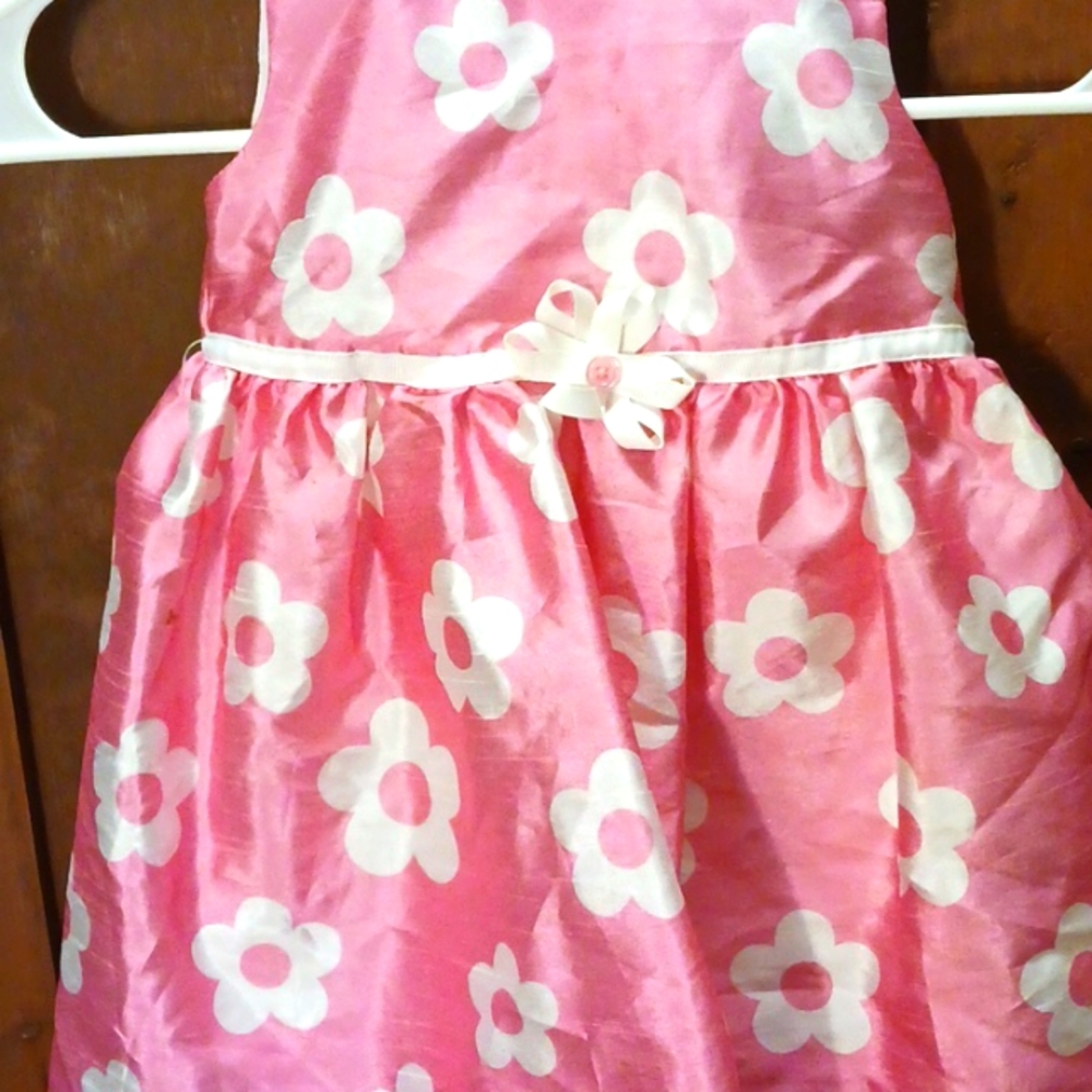 Dress - Picture 2 of 3